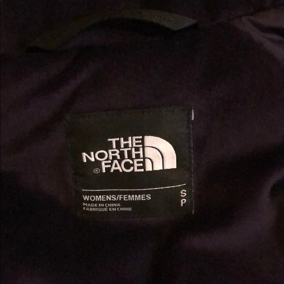 The North Face winter coat - Picture 6 of 8